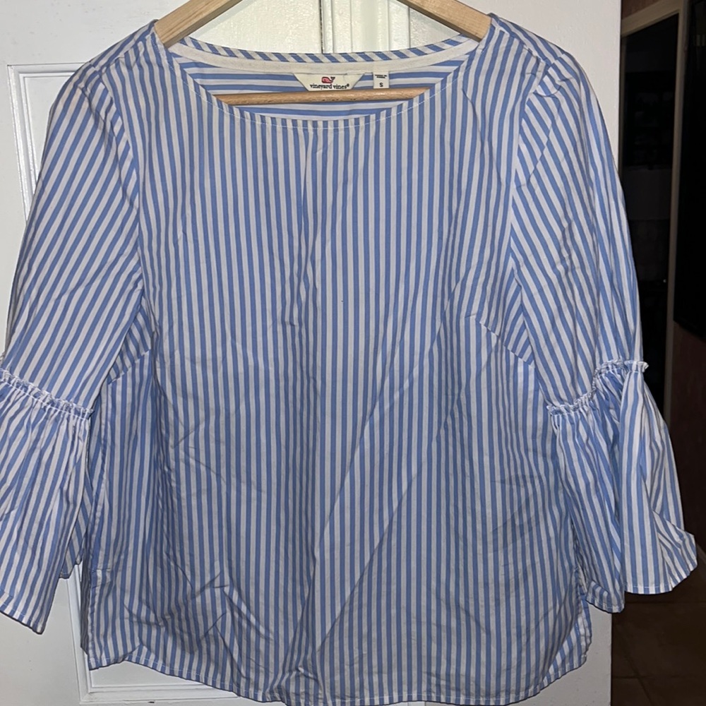Women’s vineyard vines, grow white stripe, size small